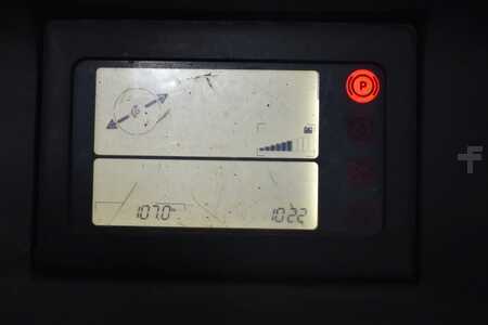 Reach Trucks 2013  Linde R 16 G - 12 (9)