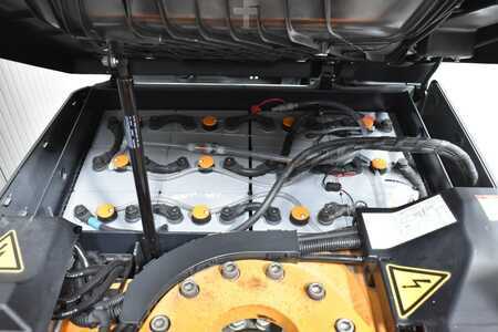 Eléctrico - 3 rodas 2020  Still RX 50-16 (11)