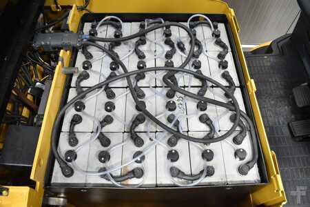 Elektro 4 Rad 2017  CAT Lift Trucks EP 20 PN (11)