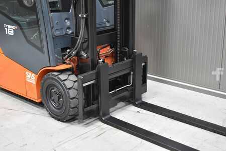 Elektro tříkolové VZV 2016  Toyota 8FBEK18T (6)