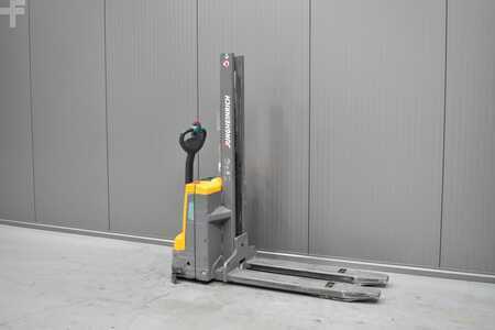 Apilador eléctrico 2018  Jungheinrich EMD 115i (1)