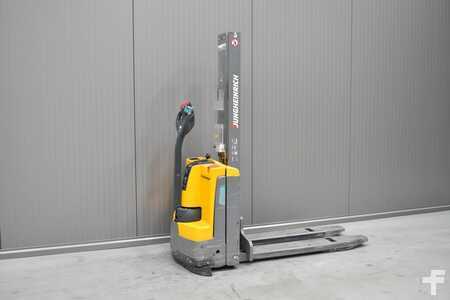 Apilador eléctrico 2018  Jungheinrich EMD 115i (4)