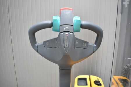 Apilador eléctrico 2018  Jungheinrich EMD 115i (6)