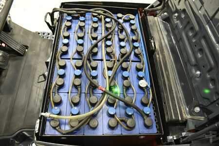 Elektro tříkolové VZV 2013  Toyota 8FBET15 (12)