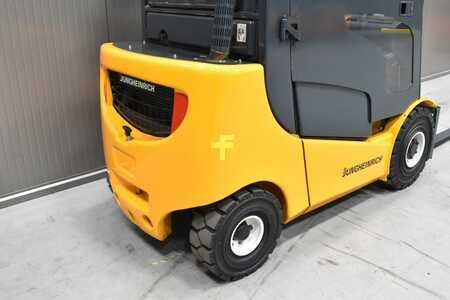 Diesel gaffeltruck 2011  Jungheinrich DFG 316 (8)