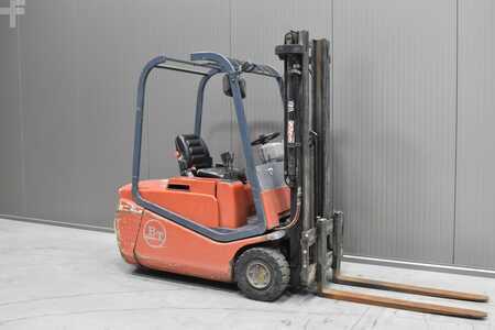 Elektro tříkolové VZV 2001  BT CBE 1.6 T (1)