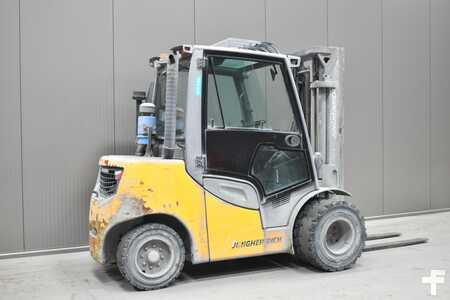 Carretilla elevadora diésel 2020  Jungheinrich DFG 540s (4)