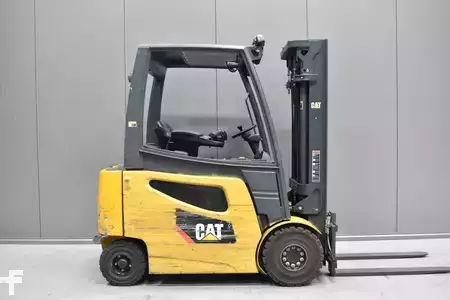 Elektrisk- 4 hjul 2021  CAT Lift Trucks 2EPC5000 (3)