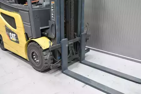Elektrisk- 4 hjul 2021  CAT Lift Trucks 2EPC5000 (6)