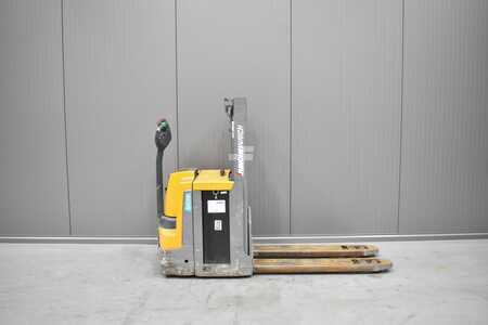 Magasemelésű béka 2017  Jungheinrich EJD 220 (3)