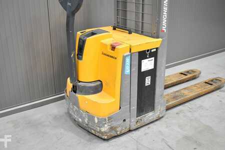 Magasemelésű béka 2017  Jungheinrich EJD 220 (7)