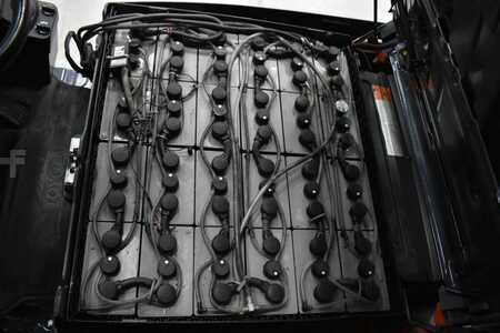 Elektro 4 Rad 2019  Toyota 8FBM16T (12)