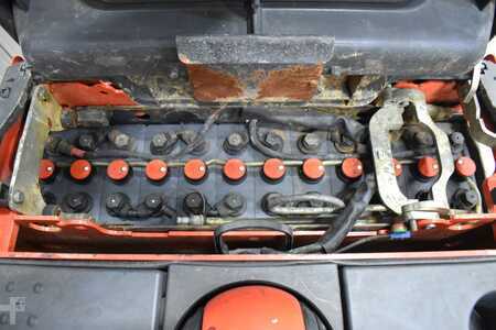 Apilador eléctrico 2019  Linde D 14 AP (9)