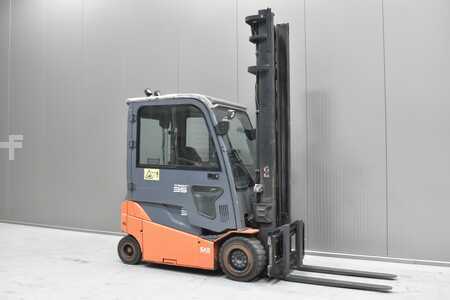 Elektromos 4 kerekű 2018  Toyota 8FBMT35 (1)