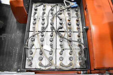 Elektryczne 3-kołowe 2007  BT C3E 180 (11)