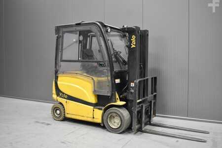 Elektro čtyřkolový VZV 2012  Yale ERP 25 VL (1)