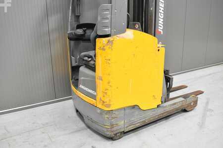 Skyvemast 2018  Jungheinrich ETV 318 (8)