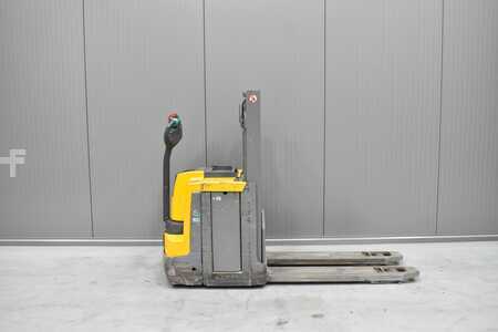 Magasemelésű béka 2019  Jungheinrich EJD 220 (3)