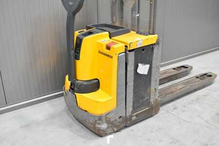 Magasemelésű béka 2019  Jungheinrich EJD 220 (7)