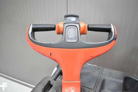 Stoccatori 2019  Linde D 12 AP (6)