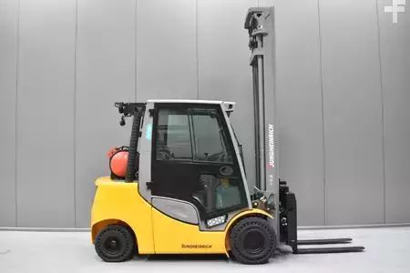 Carretilla elevadora GLP 2020  Jungheinrich TFG 435s (3)