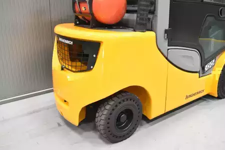 Carretilla elevadora GLP 2020  Jungheinrich TFG 435s (8)