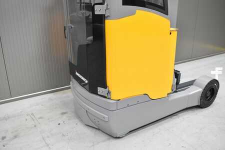 Chariots à mât rétractable 2020  Jungheinrich ETV C 20 (8)