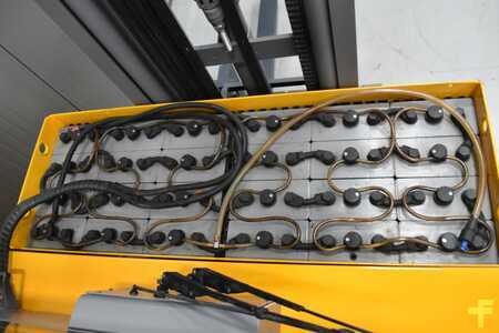 Carretilla retráctil 2020  Jungheinrich ETV C 20 (10)