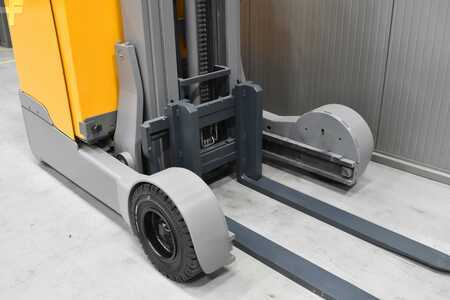 Chariots à mât rétractable 2020  Jungheinrich ETV C 20 (6)