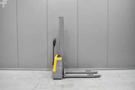 Stoccatori 2022  Jungheinrich EJC M10 (3)