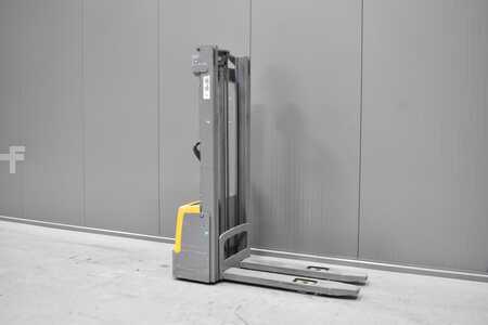 Stoccatori 2017  Jungheinrich EJC M10 (1)