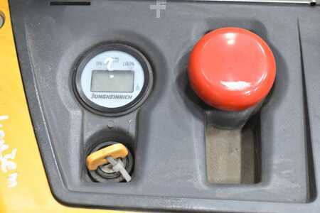 Stoccatori 2017  Jungheinrich EJC M10 (8)