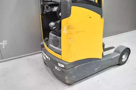 Chariots à mât rétractable 2012  Jungheinrich ETV C 16 (8)