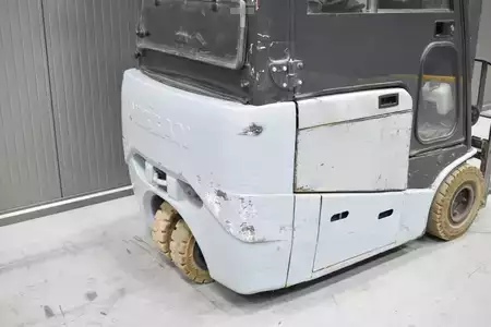 Eléctrica de 3 ruedas 2018  Nissan 1N1L15Q (8)