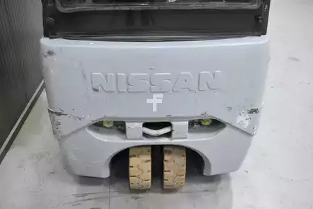 Eléctrica de 3 ruedas 2018  Nissan 1N1L15Q (9)