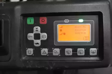 Eléctrica de 4 ruedas 2018  Toyota 8FBM16T (11)