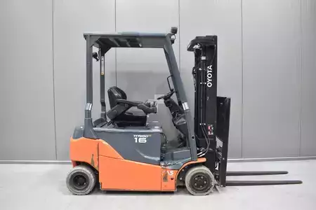 Eléctrica de 4 ruedas 2018  Toyota 8FBM16T (3)