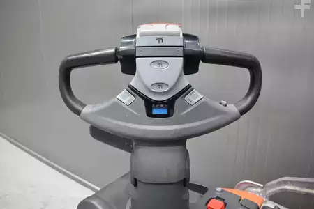 Apilador eléctrico 2022  Toyota SPE 120L (6)