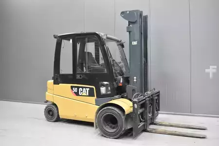 Elektrisk- 4 hjul 2013  CAT Lift Trucks EP 50 (1)