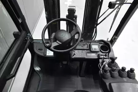 Dieseltruck 2018  Toyota 02-8FDF25 (7)