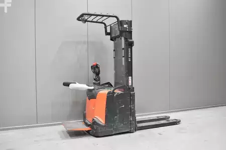 Apilador eléctrico 2018  Toyota SPE 120L (4)