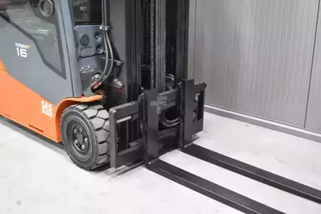 Eléctrica de 4 ruedas 2019  Toyota 8FBM16T (6)