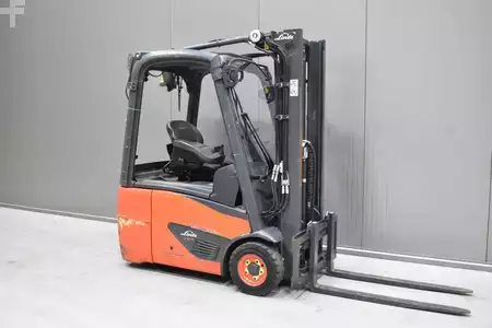 Elektro tříkolové VZV 2017  Linde E 16 C - 02 (1)