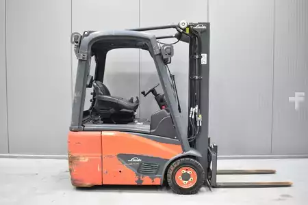 Elektro tříkolové VZV 2017  Linde E 16 C - 02 (2)