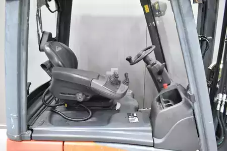 Elektro tříkolové VZV 2017  Linde E 16 C - 02 (4)
