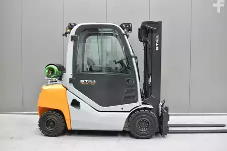 Wózki gazowe 2019  Still RX 70-25 T (3)
