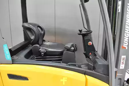 Eléctrico - 4 rodas 2019  Jungheinrich EFG MC 320 (5)