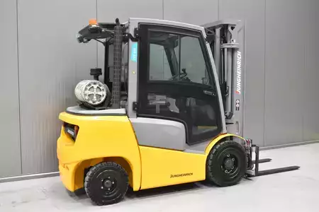 Carrelli elevatori GPL 2018  Jungheinrich TFG 425 (4)