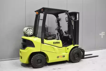 Gas truck 2019  Clark GTS 25L (4)