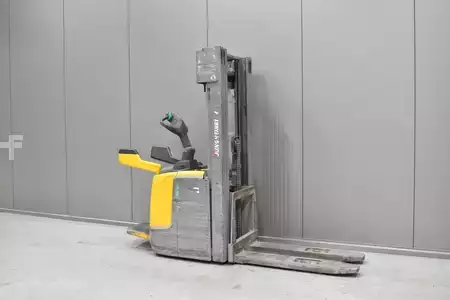 Ruční vysokozdvižný vozík 2017  Jungheinrich ERC 220 (1)